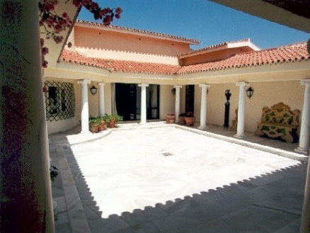 Marbella property: Villa with 6 bedroom in Marbella 109908