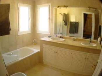 Elviria property: Apartment with 2 bedroom in Elviria, Spain 109925