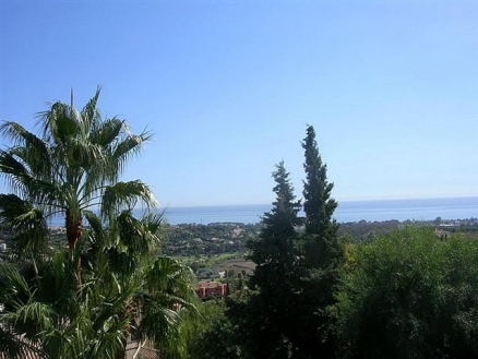 El Paraiso property: Villa with 5 bedroom in El Paraiso, Spain 109957