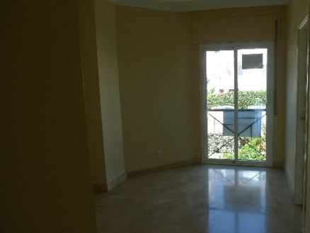 Estepona property: Apartment with 2 bedroom in Estepona, Spain 109968
