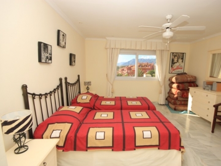 Elviria property: Apartment for sale in Elviria 109987