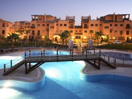 Estepona property: Apartment for sale in Estepona 109994