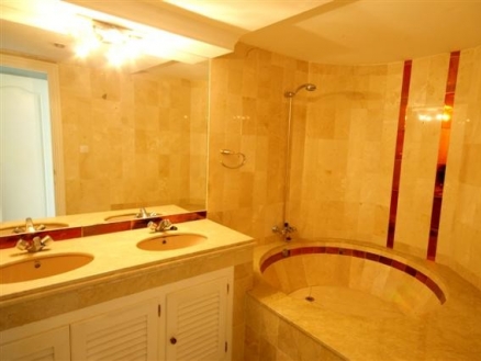 Apartment in Malaga for sale 110011