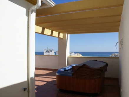 Estepona property: Apartment with 2 bedroom in Estepona 110145