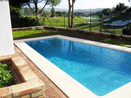 Villa with 3 bedroom in town 110292