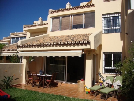 Arroyo De La Miel property: Townhome for sale in Arroyo De La Miel 110316