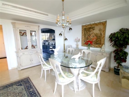 New Golden Mile property: Apartment with 3 bedroom in New Golden Mile 110318