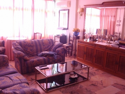 Estepona property: Apartment with 3 bedroom in Estepona 110384