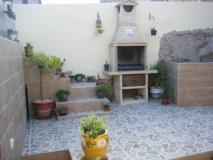 Sax property: Sax, Spain | Townhome for sale 110425