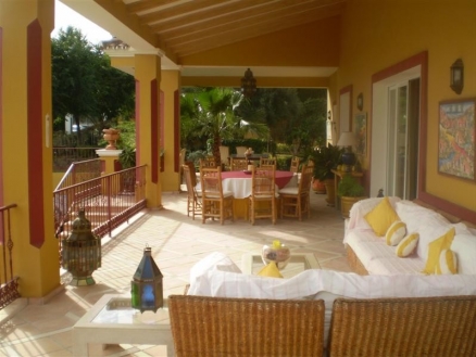 El Paraiso property: Villa for sale in El Paraiso 110594