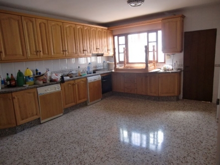Estepona property: Townhome with 6 bedroom in Estepona, Spain 110614