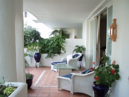 Marbella property: Apartment with 4 bedroom in Marbella, Spain 110673