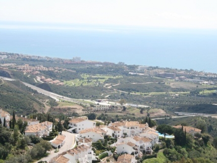 Land for sale in town 110742