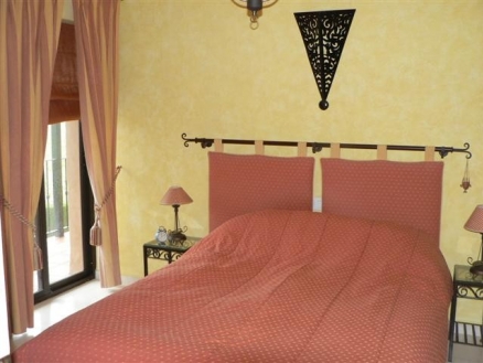 Apartment for sale in town, Malaga 110865