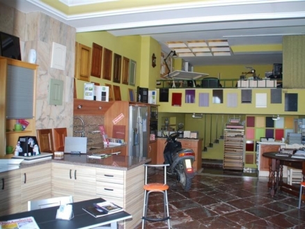 Estepona property: Commercial with bedroom in Estepona, Spain 111008
