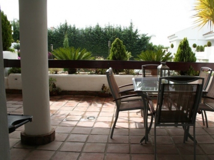 Aloha property: Apartment for sale in Aloha, Malaga 111029
