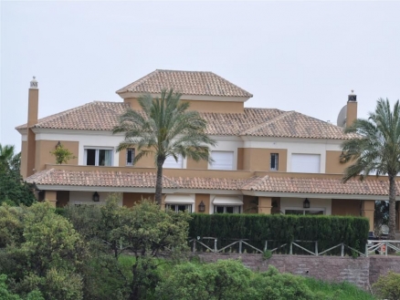 Villa for sale in town, Spain 111084