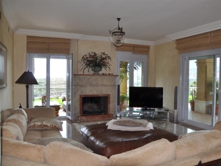 Villa for sale in town, Malaga 111084