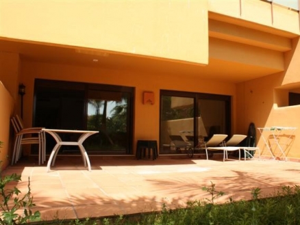 Estepona property: Apartment for sale in Estepona, Spain 111099