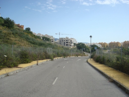 Estepona property: Land with bedroom in Estepona 111119