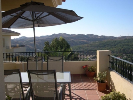 Apartment for sale in town 111179