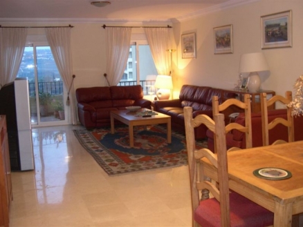 Apartment with 3 bedroom in town 111179
