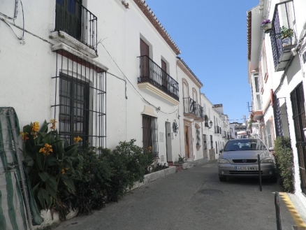 Estepona property: Townhome for sale in Estepona, Spain 111216