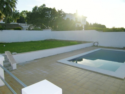 Alhaurin El Grande property: Villa with 4 bedroom in Alhaurin El Grande 111273