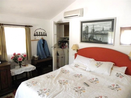 San&nbsp;Pedro&nbsp;de&nbsp;Alcantara&nbsp;property:&nbsp;Malaga&nbsp;property&nbsp;|&nbsp;5&nbsp;bedroom&nbsp;Villa&nbsp;111292