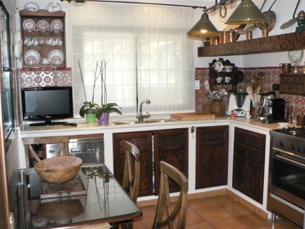 San&nbsp;Pedro&nbsp;de&nbsp;Alcantara&nbsp;property:&nbsp;Townhome&nbsp;with&nbsp;3&nbsp;bedroom&nbsp;in&nbsp;San&nbsp;Pedro&nbsp;de&nbsp;Alcantara&nbsp;111327