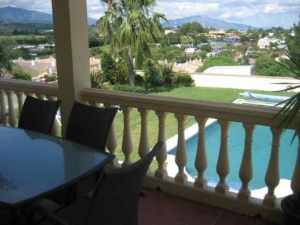 Estepona property: Villa with 4 bedroom in Estepona 111351