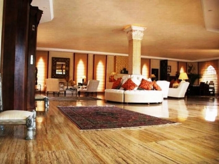 Villa with 6 bedroom in town 111439