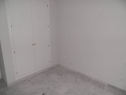 Estepona property: Apartment for sale in Estepona, Malaga 111447