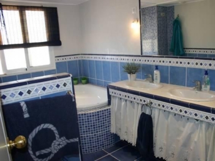 Benalmádena property: Villa in Malaga for sale 111462