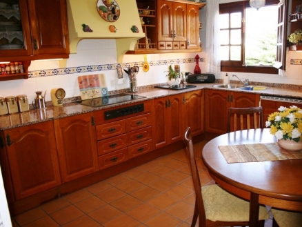 Townhome in Malaga for sale 111476