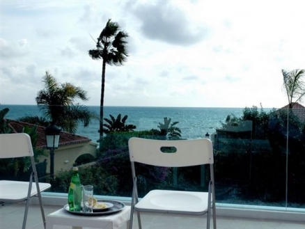 Estepona property: Villa with 3 bedroom in Estepona 111540