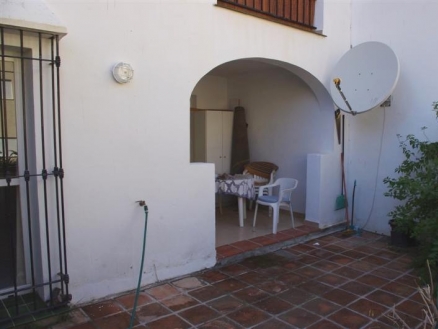 town&nbsp;Apartment&nbsp;111541