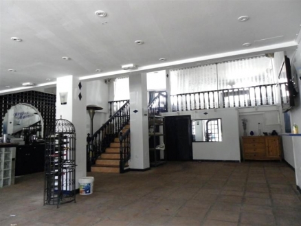 Elviria property: Commercial for sale in Elviria 111652