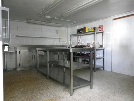 Elviria property: Commercial with bedroom in Elviria 111652