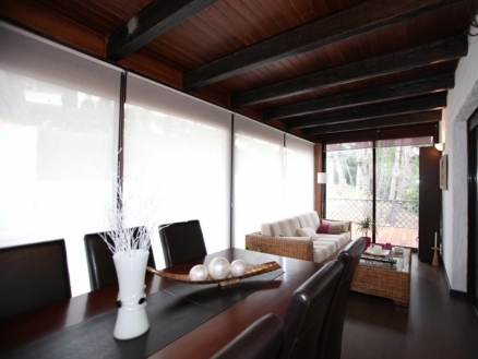 Rio&nbsp;Real&nbsp;property:&nbsp;Apartment&nbsp;with&nbsp;2&nbsp;bedroom&nbsp;in&nbsp;Rio&nbsp;Real&nbsp;111694