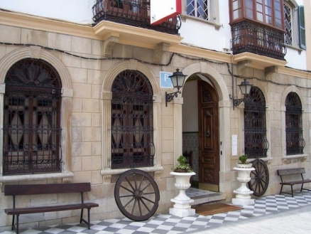 Sotogrande&nbsp;property:&nbsp;Commercial&nbsp;in&nbsp;Cadiz&nbsp;for&nbsp;sale&nbsp;111755