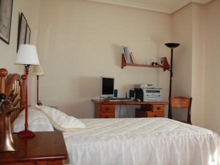 New Golden Mile property: Apartment for sale in New Golden Mile, Malaga 111835