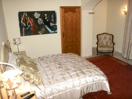 Benahavis property: Apartment for sale in Benahavis, Malaga 111870