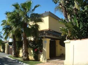 Marbesa property: Villa with 3 bedroom in Marbesa 111884