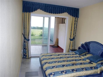 El Chaparral property: Apartment in Malaga for sale 112042