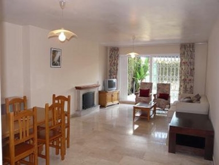Estepona property: Apartment with 2 bedroom in Estepona 112067