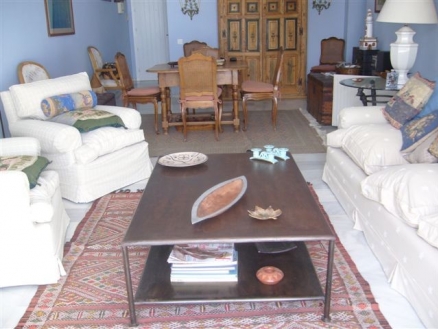 Estepona property: Apartment with 3 bedroom in Estepona 112087