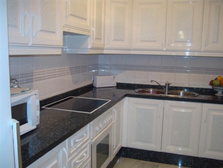 Estepona property: Apartment with 2 bedroom in Estepona 112095