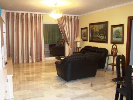 Estepona property: Apartment with 2 bedroom in Estepona, Spain 112095