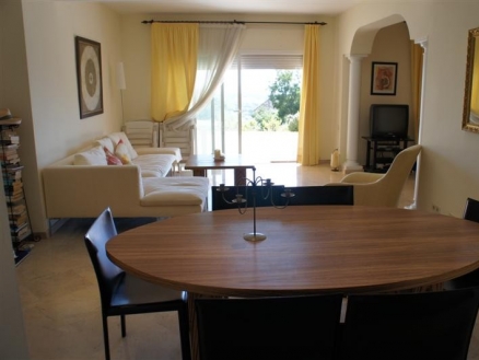 Elviria property: Apartment for sale in Elviria, Malaga 112115